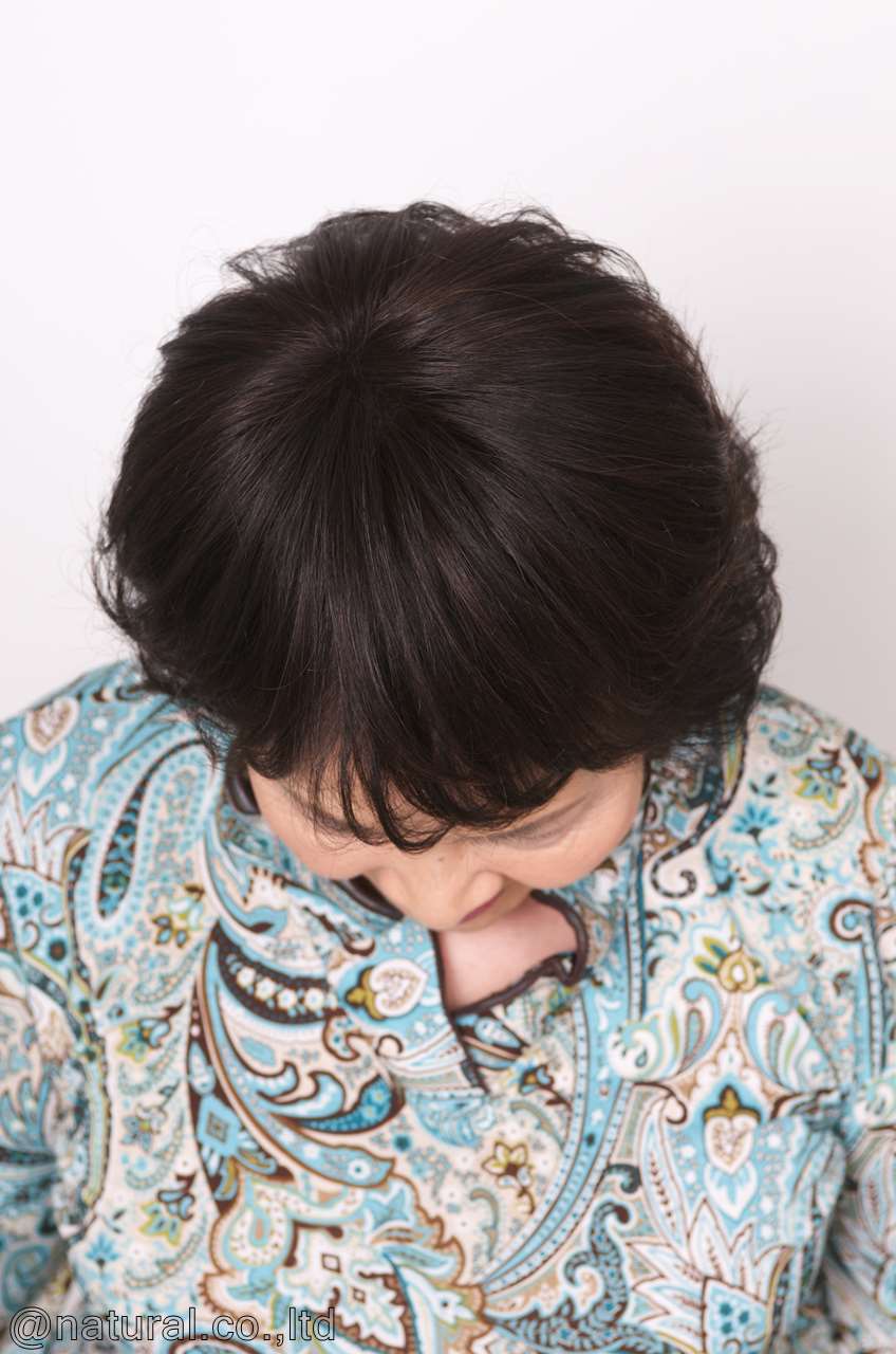 モデル装着人毛ヘアピースTP100b